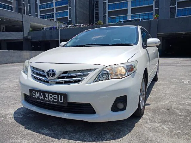 TOYOTA COROLLA
