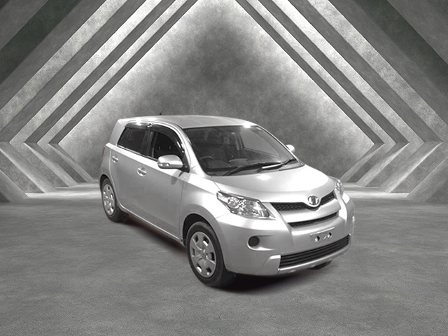 Toyota IST 2016